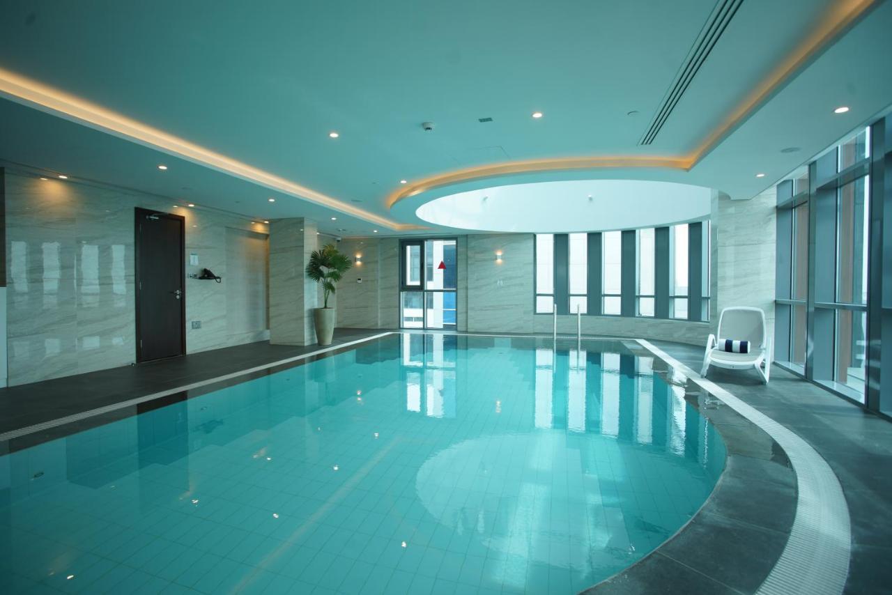 C - Hotel And Suites Doha Exteriör bild