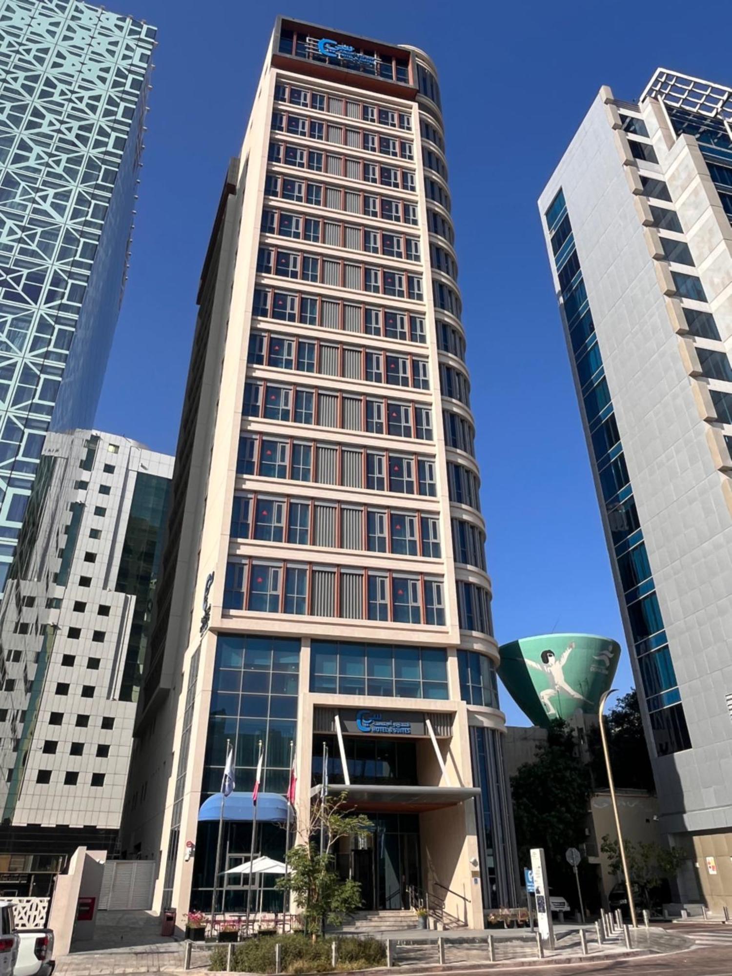 C - Hotel And Suites Doha Exteriör bild
