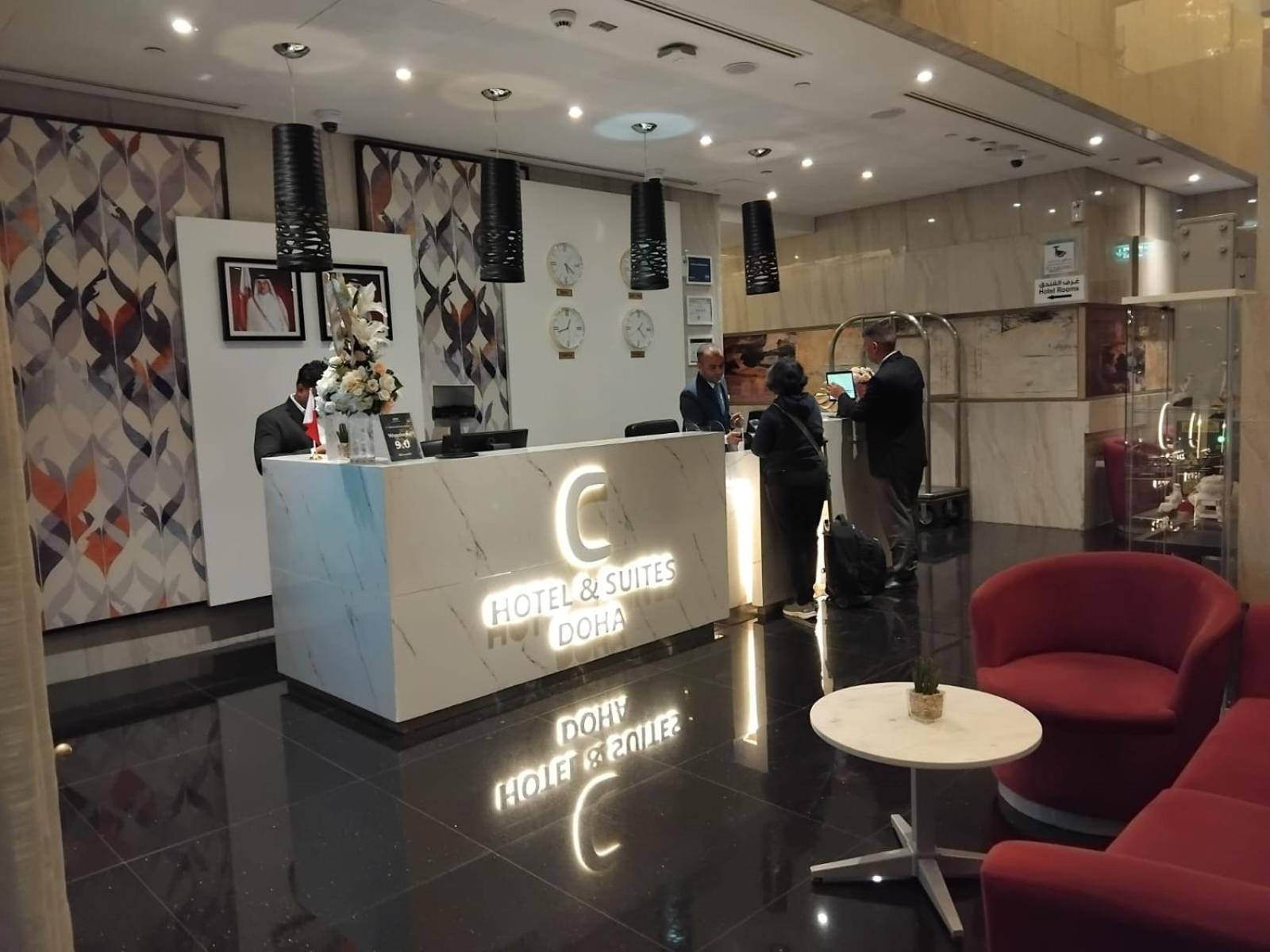 C - Hotel And Suites Doha Exteriör bild